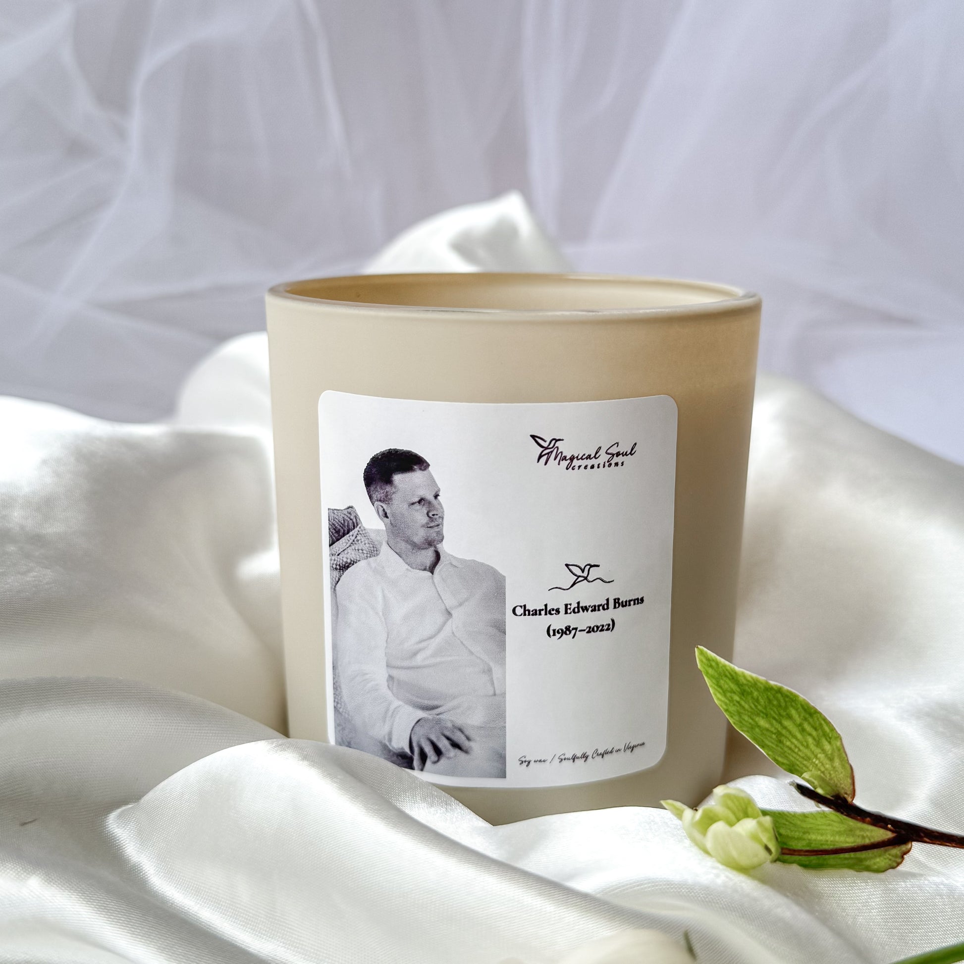 memorial candle with personalized photo and name custom label